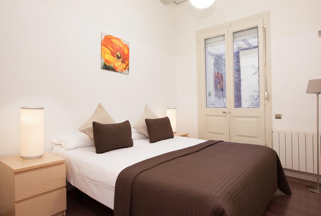 Rent Top Apartments Near Plaza De Catalunya Barcelona Exterior foto