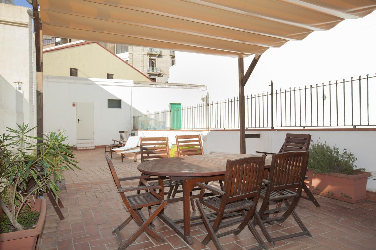 Rent Top Apartments Near Plaza De Catalunya Barcelona Exterior foto