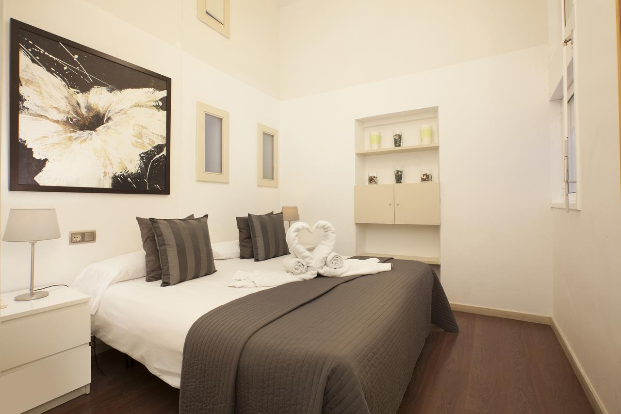 Rent Top Apartments Near Plaza De Catalunya Barcelona Exterior foto